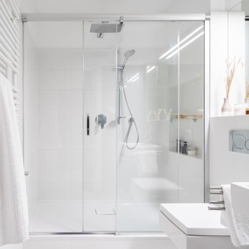 Open Concept Shower with Minimal Frame